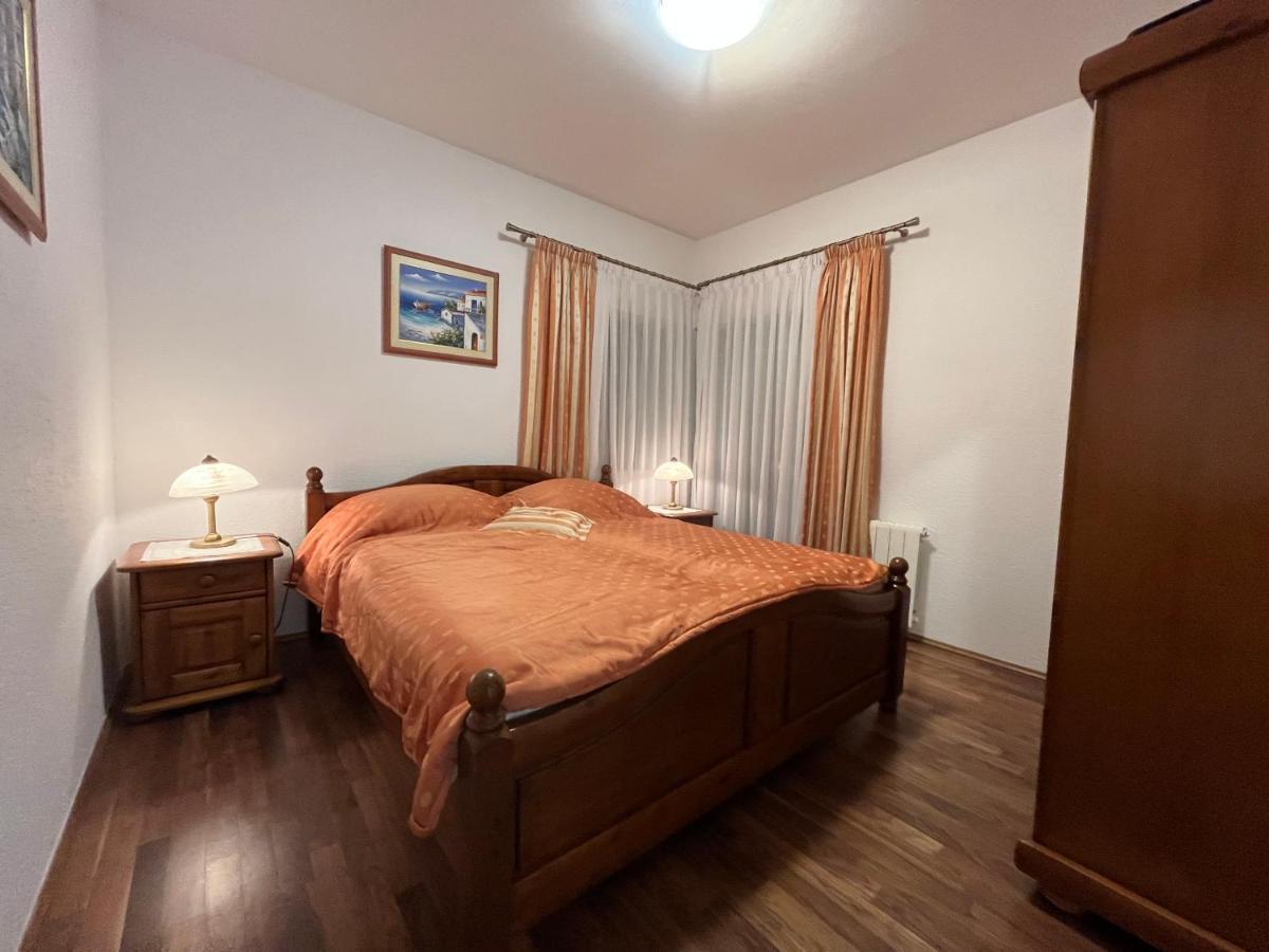 Holiday Apartments Sonne Rovinj Exterior photo